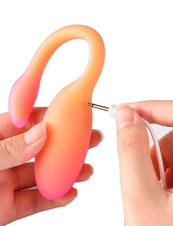 картинка Вибратор Magic Motion Flamingo Max, оранжевый от магазина ErosMania